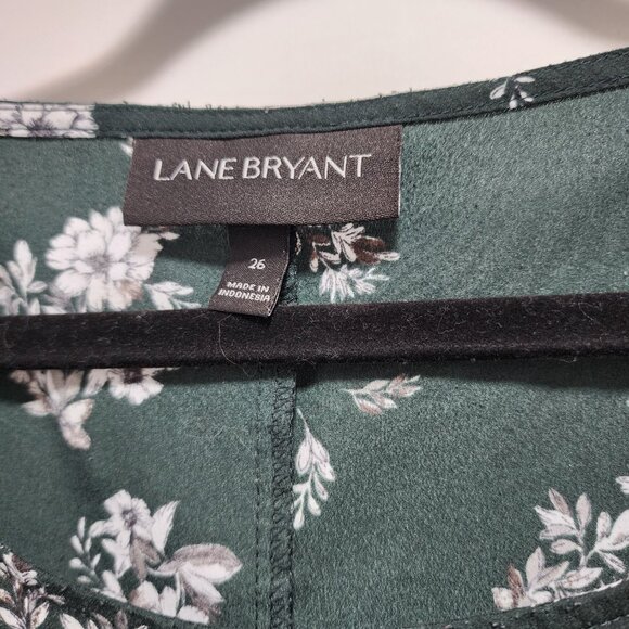 GUC Lane Bryant Size 26 Green Floral Top - Picture 2 of 2